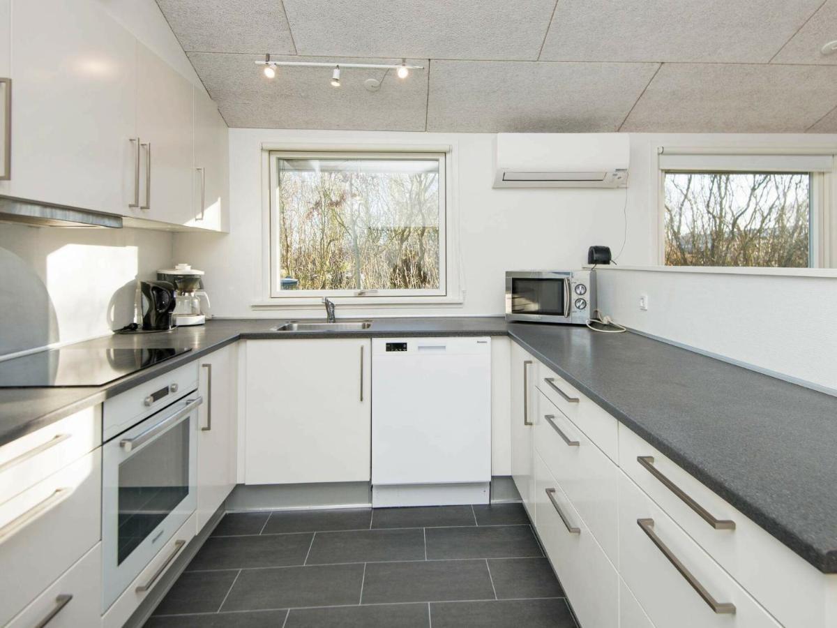 8 Person Holiday Home In B Rkop Egeskov  Buitenkant foto