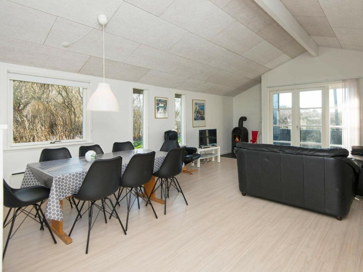 8 Person Holiday Home In B Rkop Egeskov  Buitenkant foto